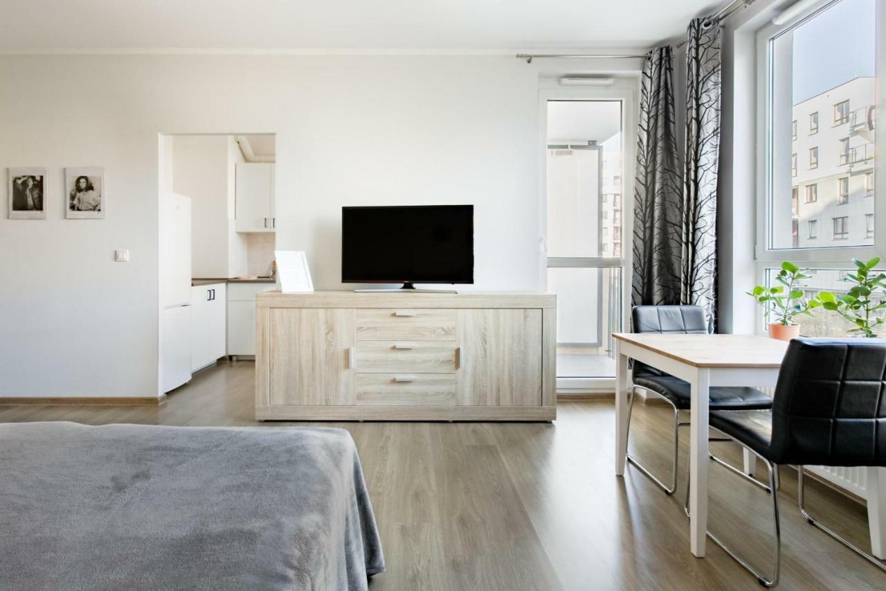 Airport Residence Orange Warszawa Zewnętrze zdjęcie